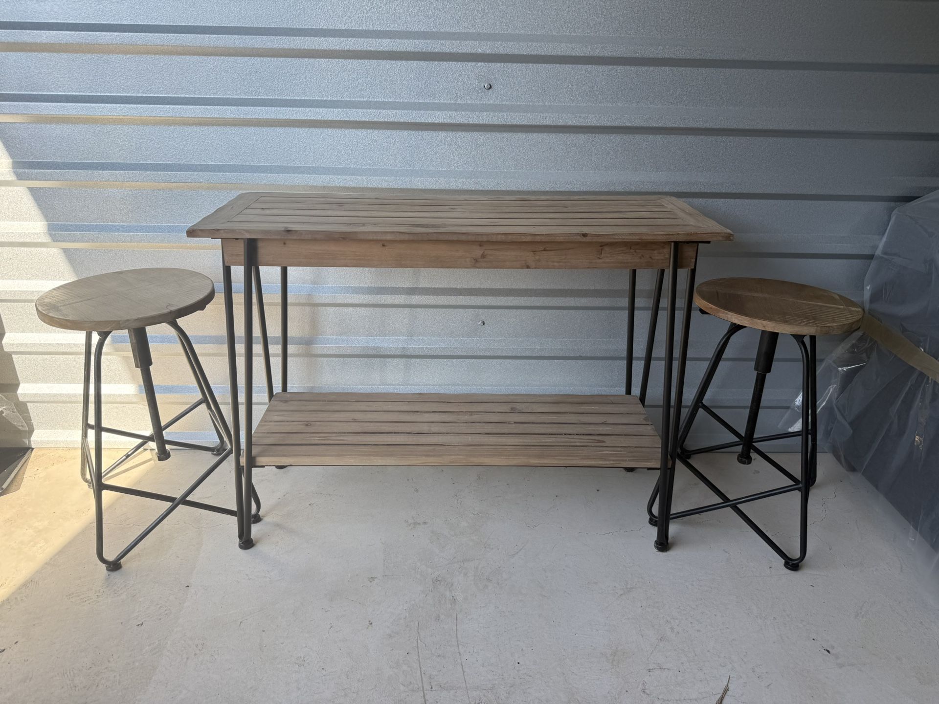 Bar Console Table w/ Adjustable Stools