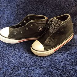Size 7 Toddler Converses