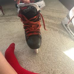Hockey Skates Size 4