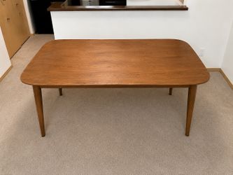 Dining table brown