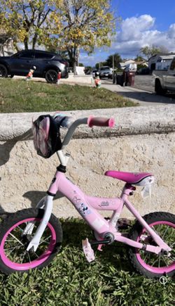 Girls Minnie Mouse 12 Inch Pink Bicycle 