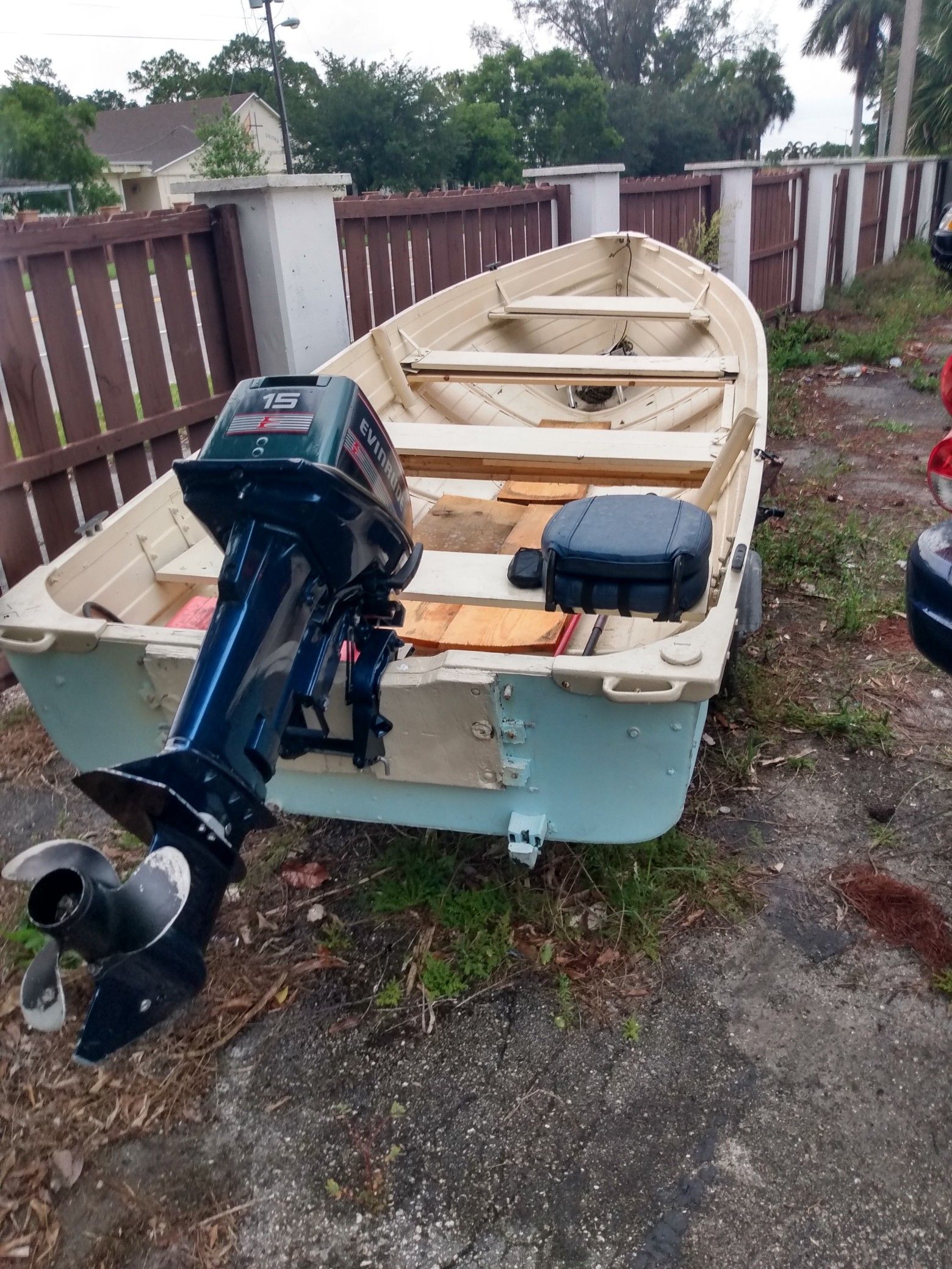 14' StarCraft w/15 Evinrude and cont. Trailer