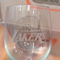 Lakers Wine Glasses