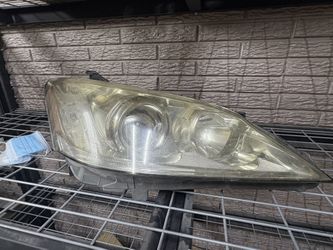 Lexus Headlight
