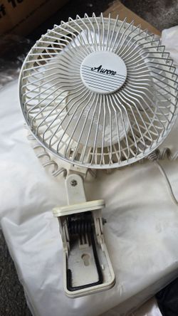 Mini clip fan