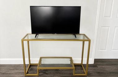 Coffee table and TV
