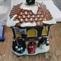 Forever Collectibles NFL Philadelphia Eagles Firehouse Christmas Village ceramic building