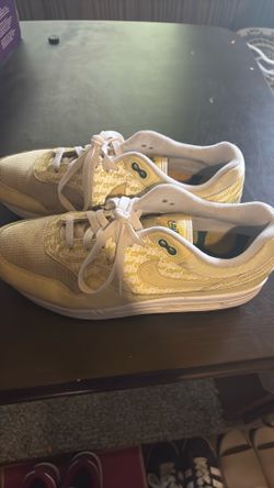 Nike air max lemonades size 11.5 mens