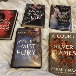 A court of thorns and roses hardcover book set originals