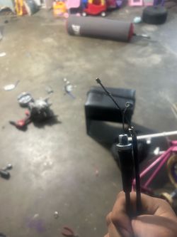 Carburetor and throttle