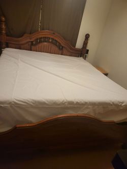 Cal King Bedframe
