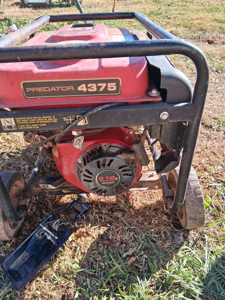 Predator 4375 Generator