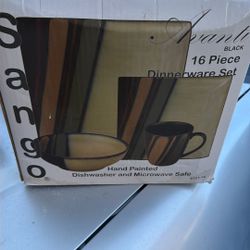 16-Piece Dinnerware Set — Hand-Painted, Dishwasher & Microwave Safe