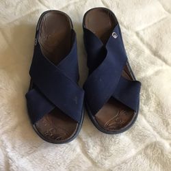 BZEEZ SANDALS SIZE 8