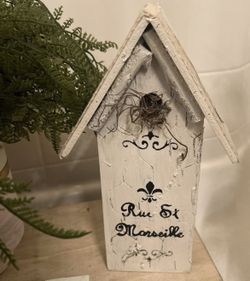 Shabby Chic Decorative Bird House 
