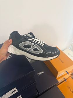 Black white and grey B30