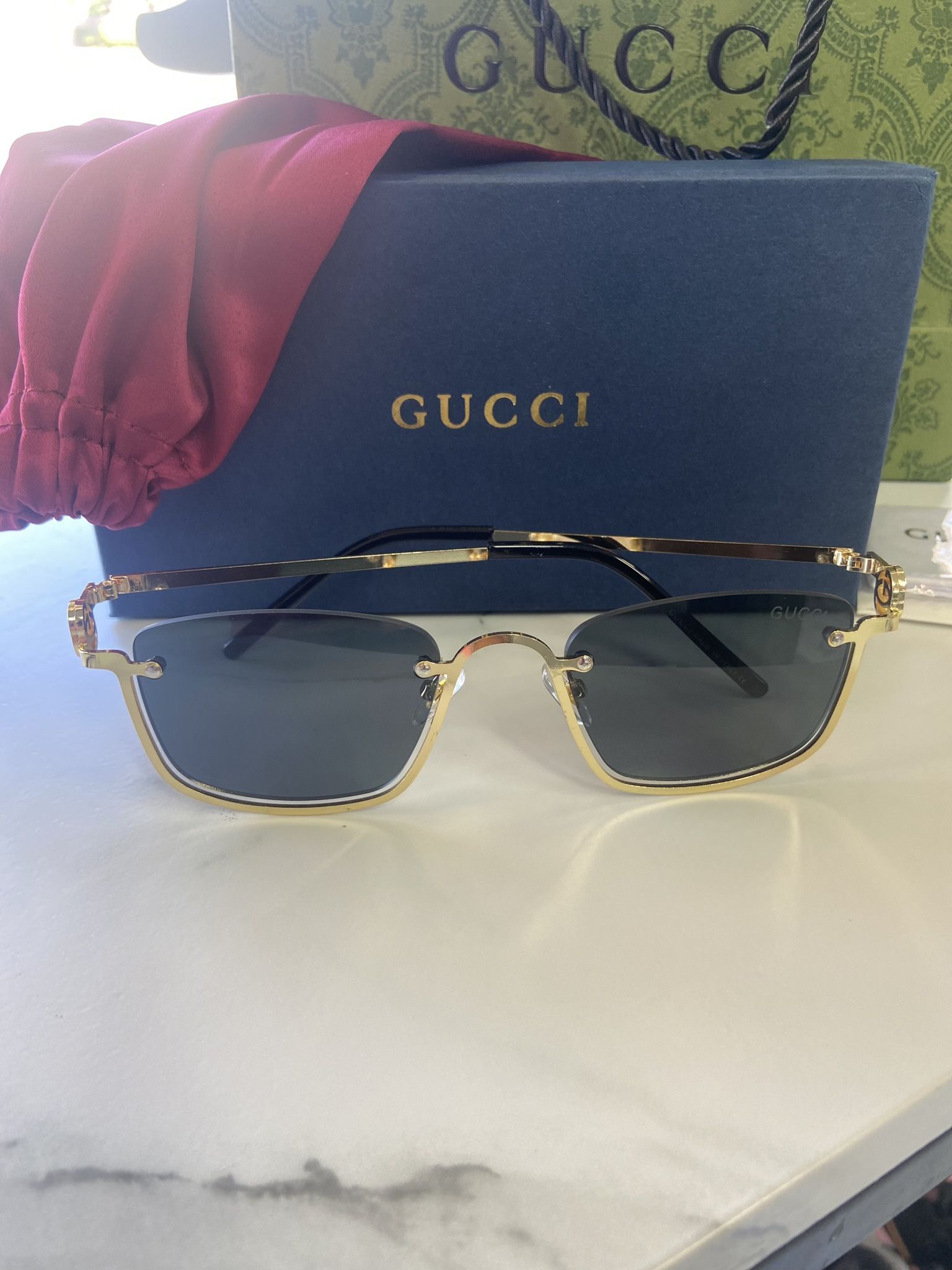 🕶️ Shades 😎 Sunglasses 👓 Glasses