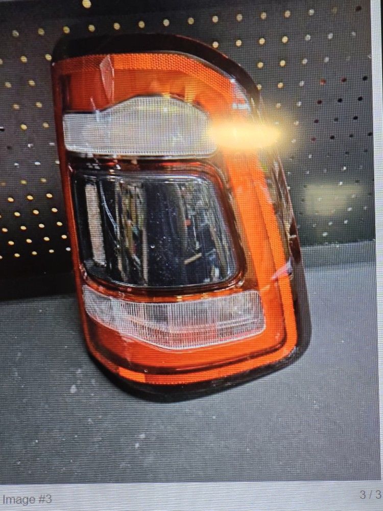 Dodge Ram Right Side Taillights W/o Blind Spot 1500 Fits 2019 - 22 Right Passenger Side Only # 422