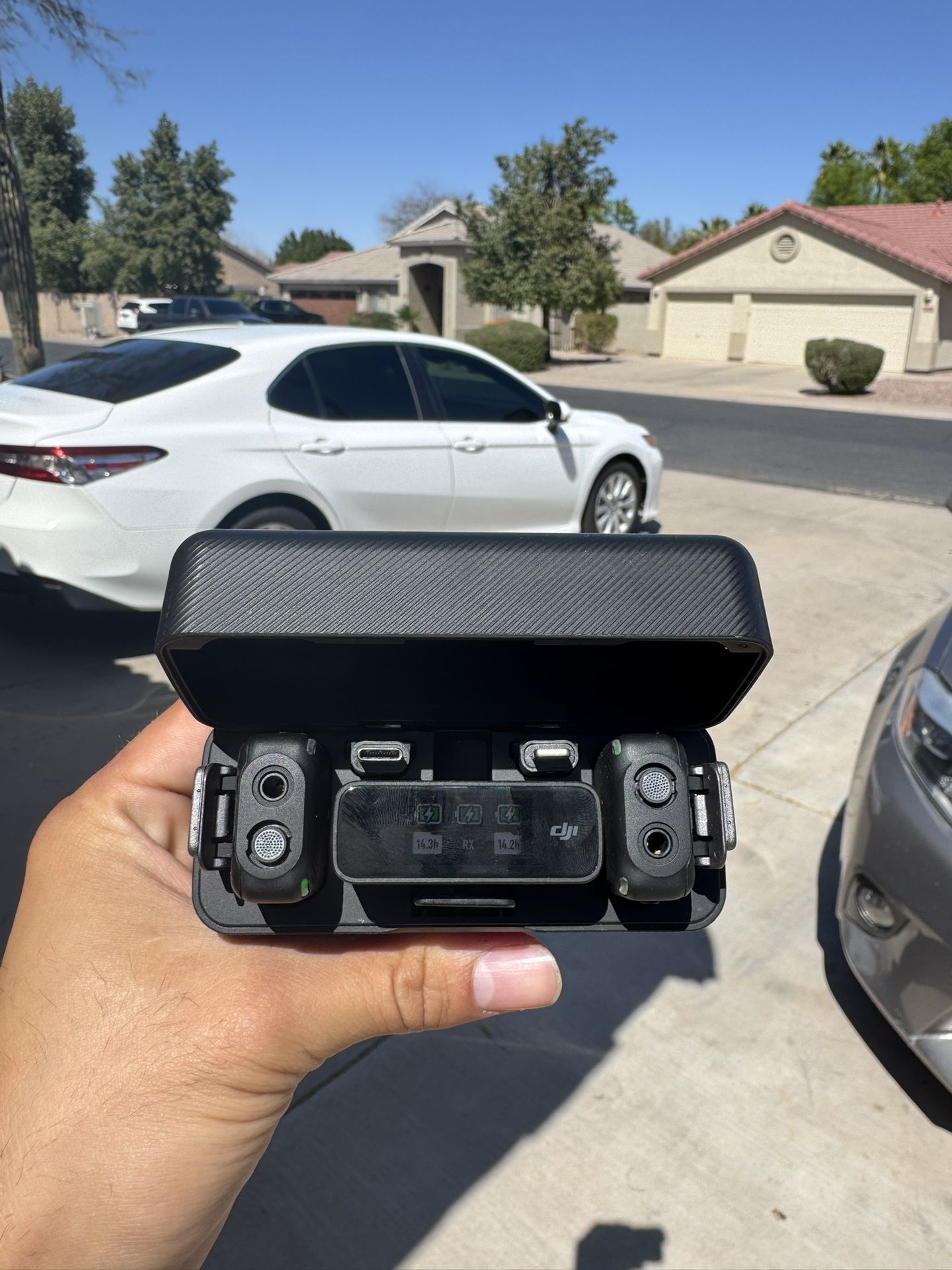 DJI Mic Wireless Microphone Kit