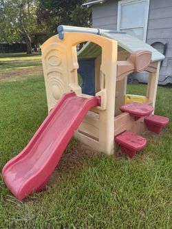 Outdoor play house