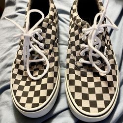 Sz11 Vans, off-the-wall, tennis shoes