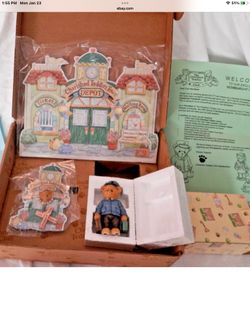 Cherished Teddies Club Box