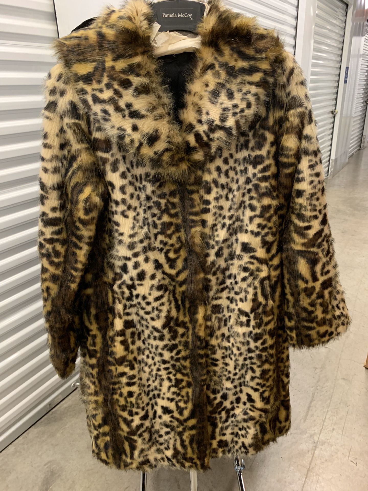 Snow Lepard Faux Fur Coat Knee Length Size XXS