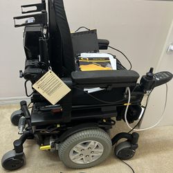 FREE Quantam Electric Wheelchair - Stands Up- Read The Description, Please! Do Not Ask Me How Much It Is It Is Free. 