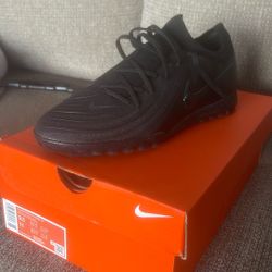 Phantom GX Size 9.5 New