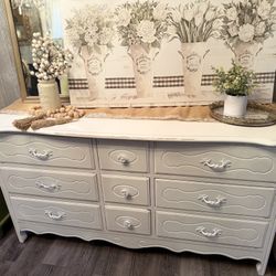 White Vintage 9 Drawer French Farmhouse Style  Dresser 
