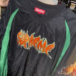 Supreme Warthog Pullover 