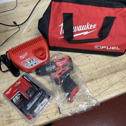 Milwaukee M12 Fuel Drill Kit W/ Battery And Charger