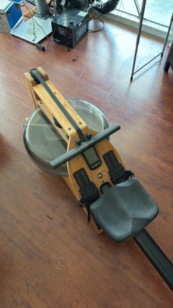 Water rower rowing machine