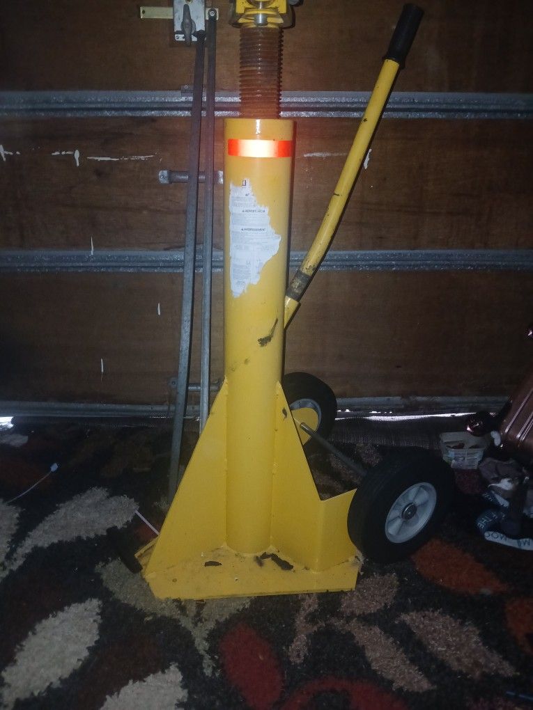 Dayton Stabilizing Jack