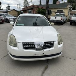 2005 Nissan Maxima SL 3.5 V6 - 154xxx Miles Clean title with current registration til October 2026