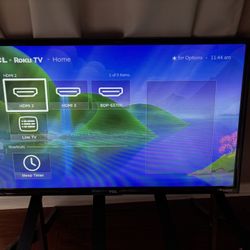 TCL  Roku 32” Tv  With Remote 