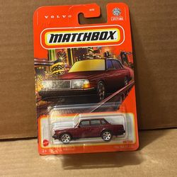 Matchbox 1986 Volvo 240 (Milwaukie,OR)