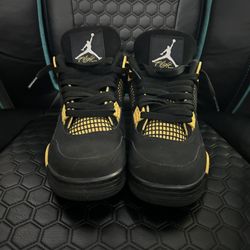 Jordan 4s Yellow And Black