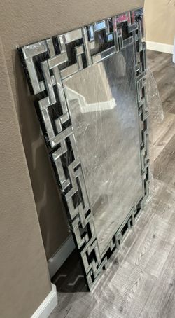 ***New Wall Mirror In The Box***