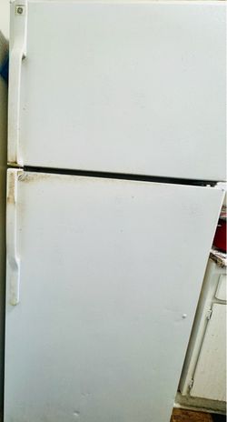 Large size GE Fridge