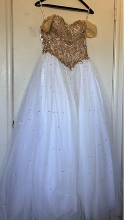 Quinceañera dress