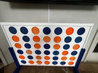 Yard size connect 4 game