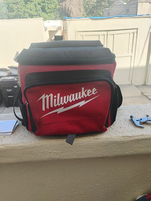 Milwaukee Cooler