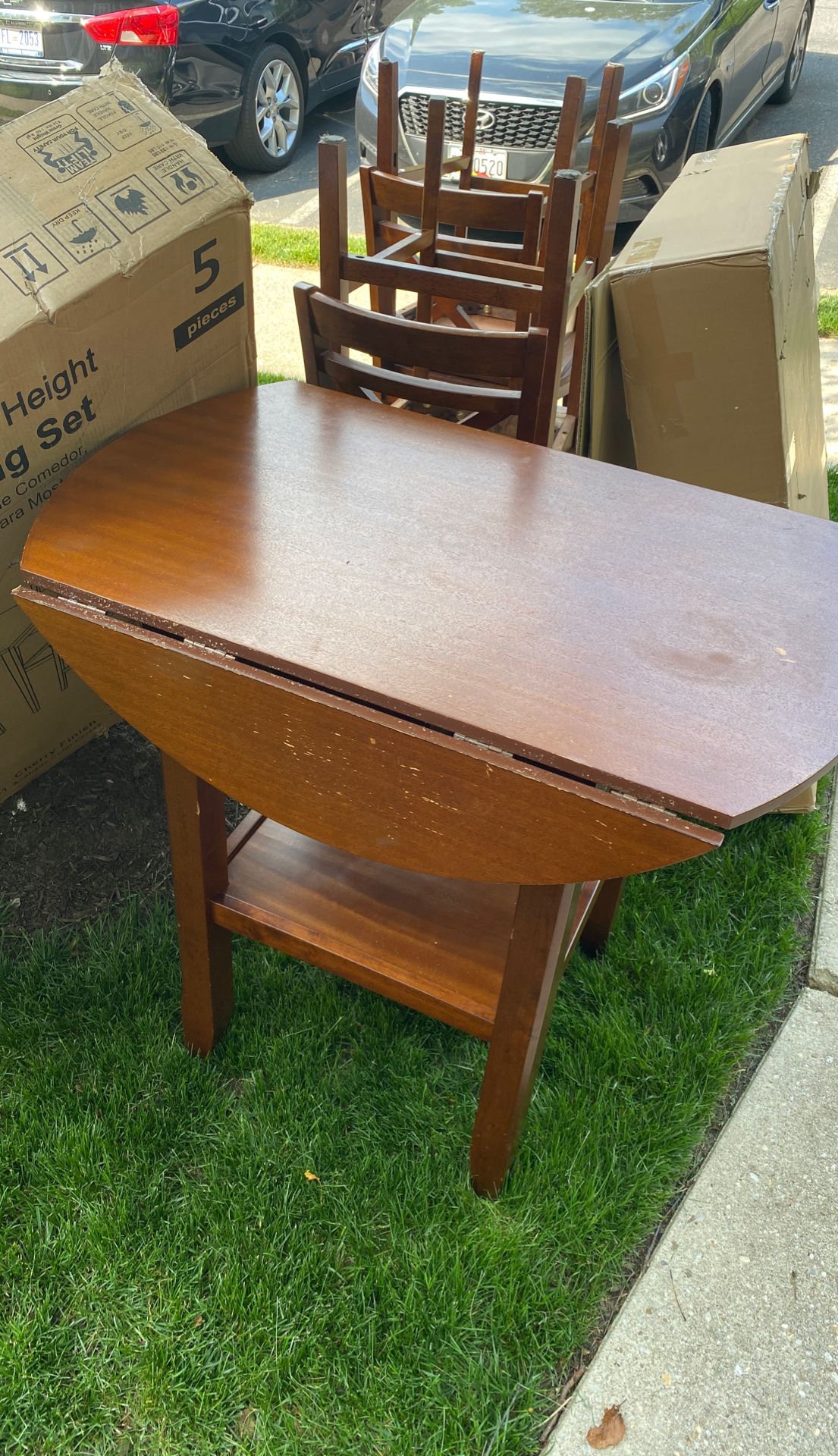 Free Wood table and 4 chairs