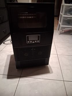 Industrial Ice Maker Brand New