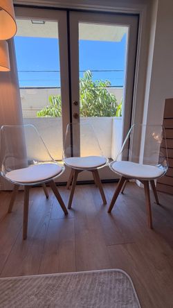 3 DINING CHAIRS - MOVING ASAP
