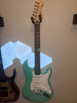 Squier Bullet Stratocaster SeaFoam Green