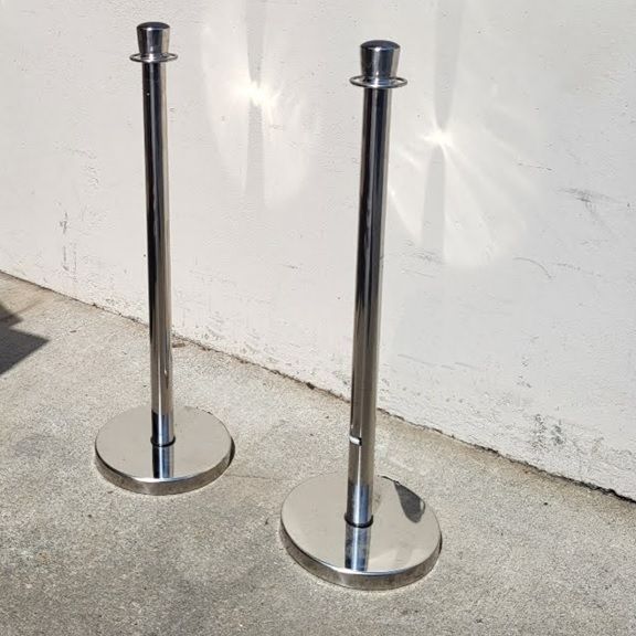 Chrome Rope-Style Stanchion