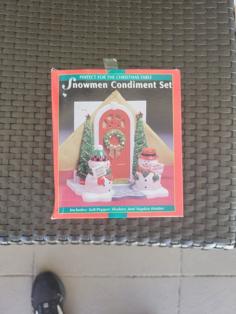 Snowmen Condiment Set