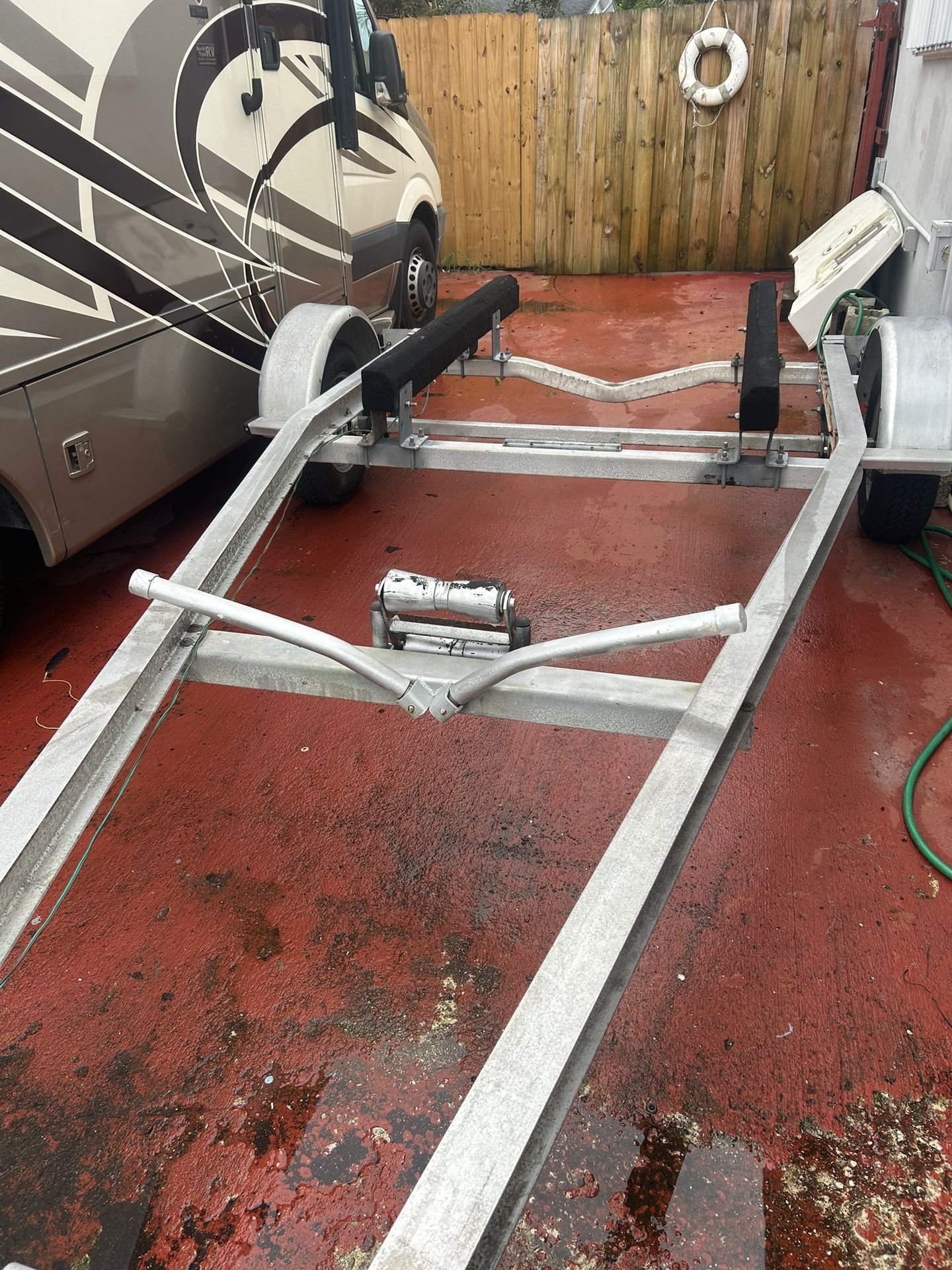 Aluminum Trailer Fits Up To 18ft Boat